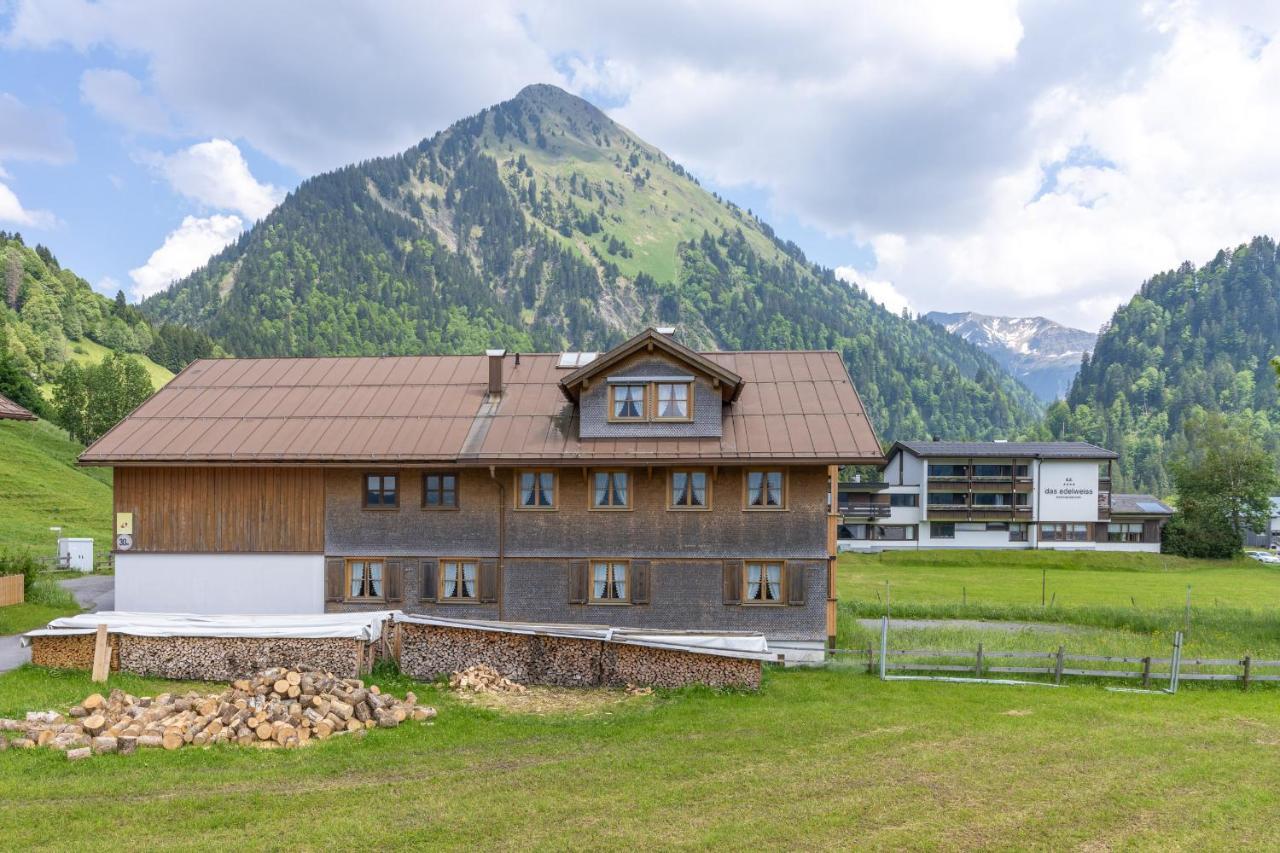 Haus Maria-Theresia ชอปเปอร์เนา ภายนอก รูปภาพ