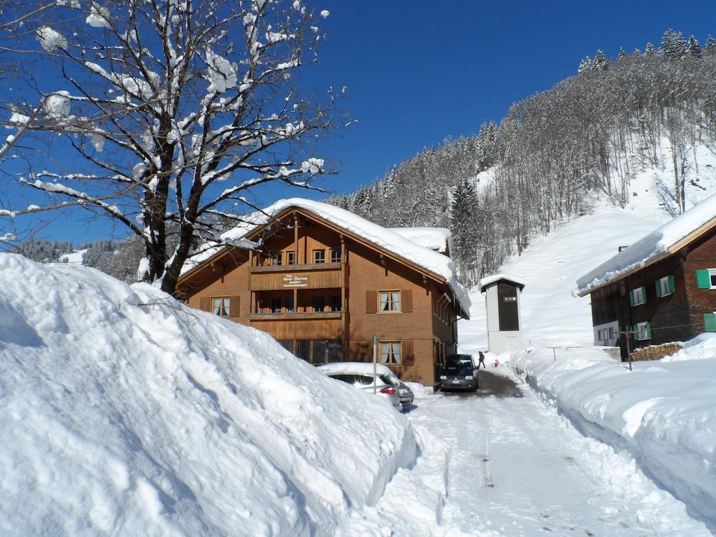 Haus Maria-Theresia ชอปเปอร์เนา ภายนอก รูปภาพ
